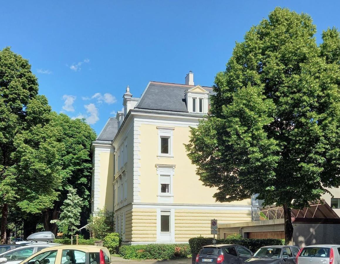 5-Zimmer-Appartement In Historischer Privatvilla, Meran Zentrum, Kostenloser Parkplatz المظهر الخارجي الصورة